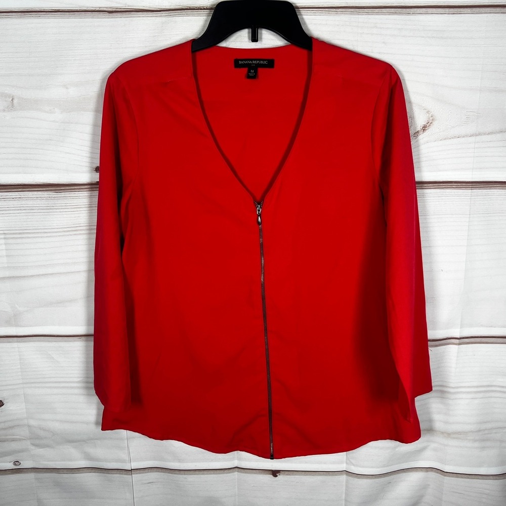 Banana Republic Zip Front Blouse Womens Medium Red Solid V-Neck Long Sleeve Top